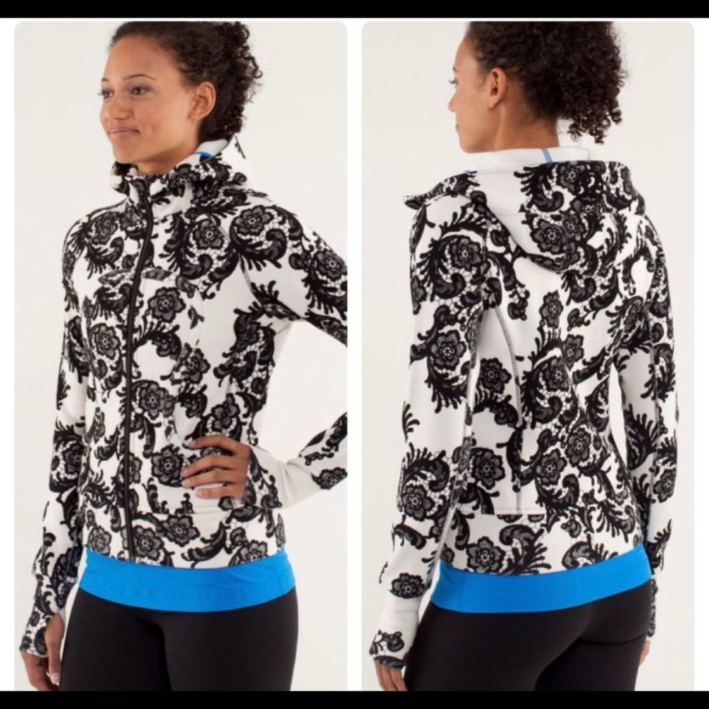 Lululemon Scuba Hoodie  lacecolage black and cream